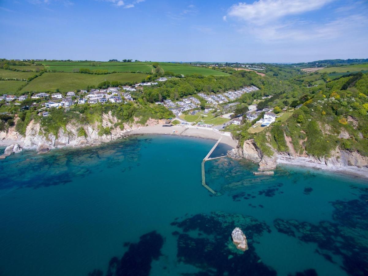 Millendreath Beach Resort Looe Exterior foto